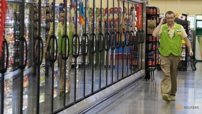 Walmart sweetens pay for most US hourly workers on the coasts Walmart sweetens pay for most US hourly workers on the coasts
