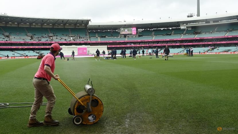 Rain delays start of day four in Sydney, outlook brighter Rain delays start of day four in Sydney, outlook brighter