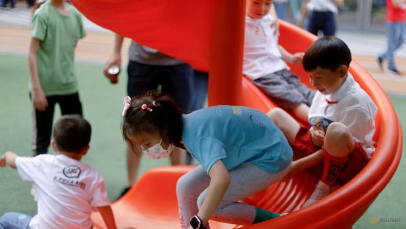 China says COVID-19 has exacerbated decline in births, marriages China says COVID-19 has exacerbated decline in births, marriages