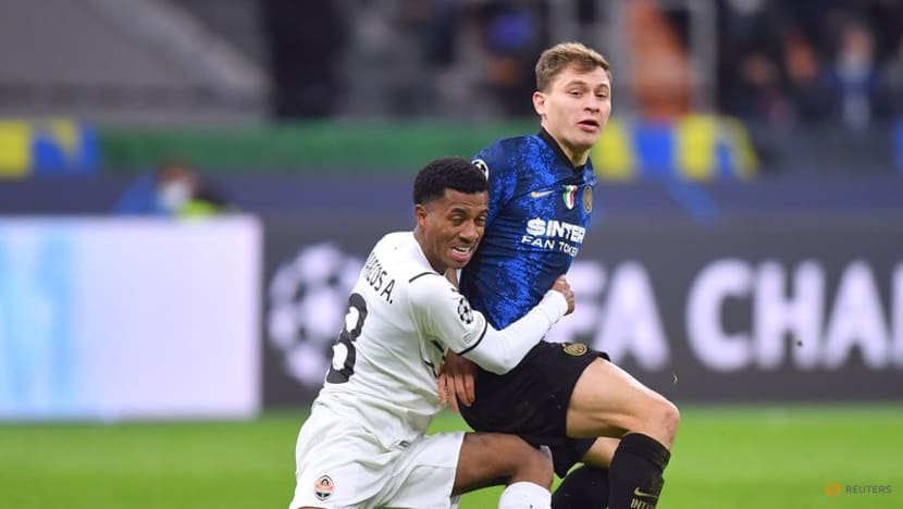 Dzeko double downs Shakhtar to send Inter to brink of Last-16