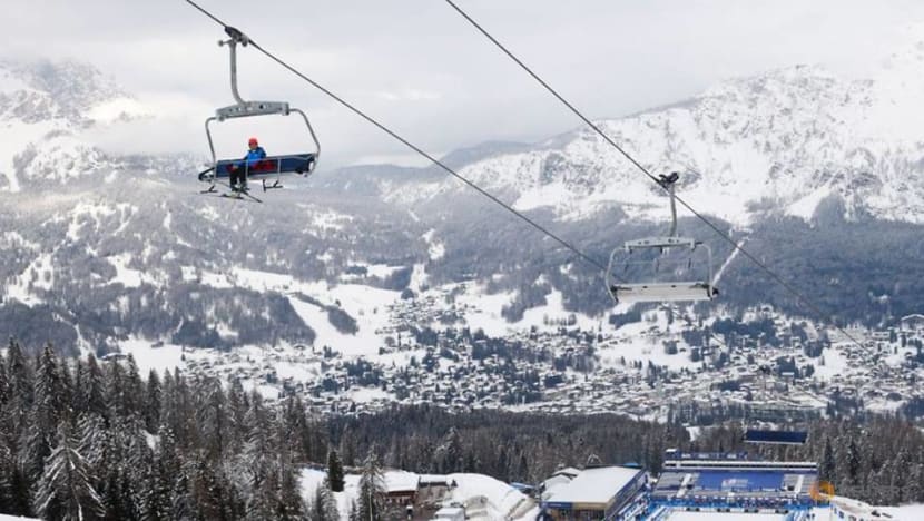 Alpine skiing: Bad weather wipes out world championships for second day Alpine skiing: Bad weather wipes out world championships for second day