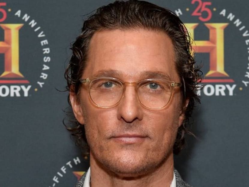 Matthew McConaughey hosts virtual game of bingo for old folks Matthew McConaughey hosts virtual game of bingo for old folks
