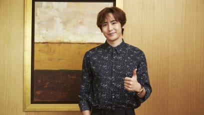 2PM’s Nichkhun’s Secret To Cooking “Decent And Edible” Food Involves Wine In An Unexpected Way