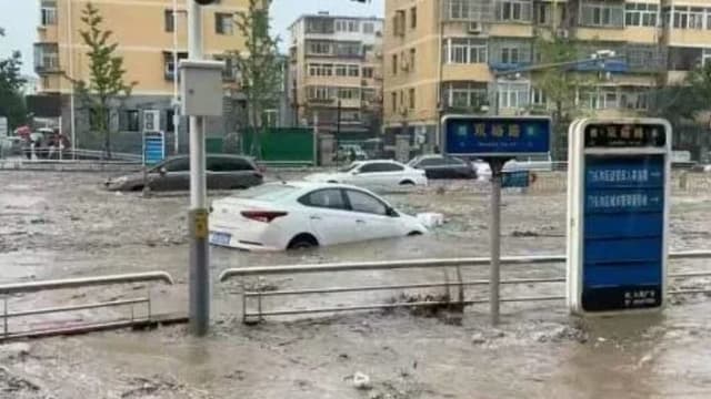 北京强降雨导致11人遇难 27人失联
