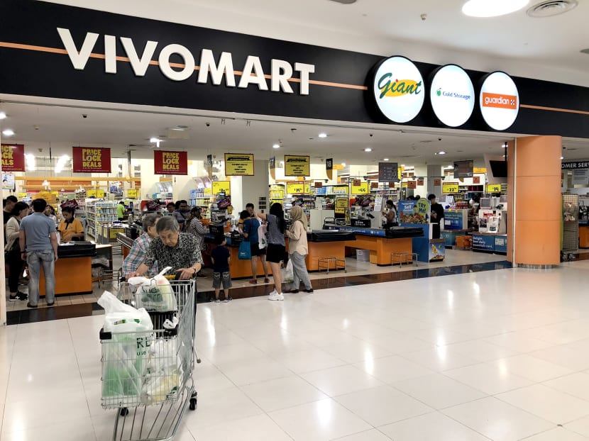 Giant's footprint shrinking in Singapore? Hypermarket chain to close VivoCity outlet in early 2019 Giant's footprint shrinking in Singapore? Hypermarket chain to close VivoCity outlet in early 2019