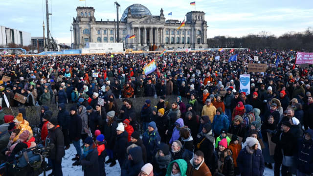 德国连续两周爆发示威 