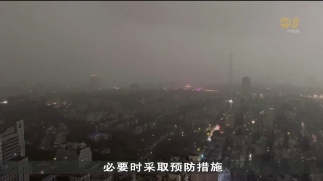中国江苏遭暴雨和冰雹袭击 多个省市下来几天也预料遇暴雨