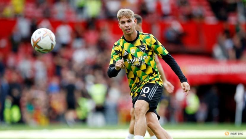 Arsenal's Smith Rowe sidelined until December after groin surgery Arsenal's Smith Rowe sidelined until December after groin surgery