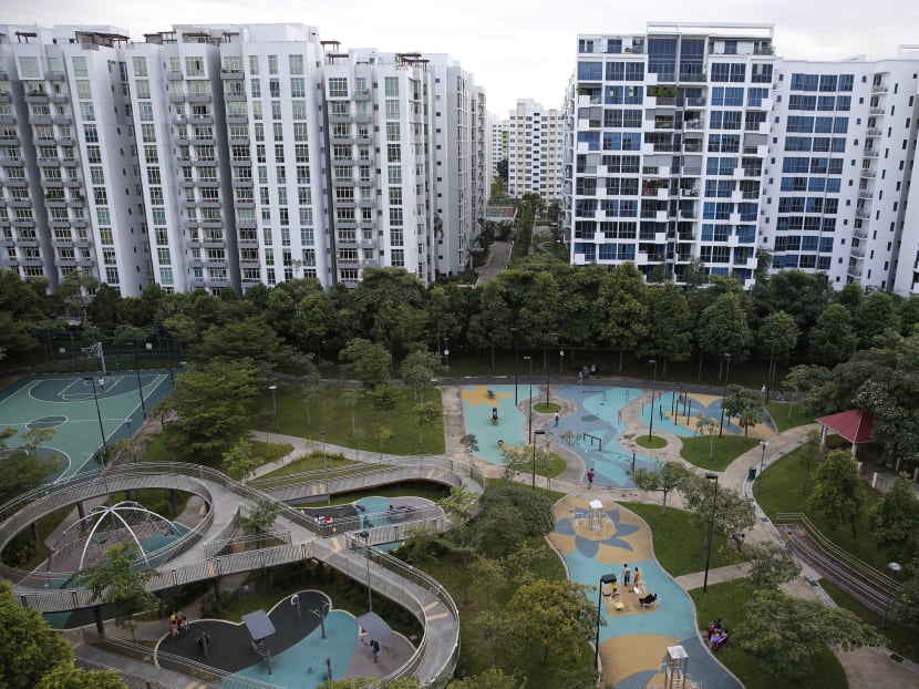 A view of blocks of private residential condominiums (L) and executive condominiums in Singapore. Reuters file photo