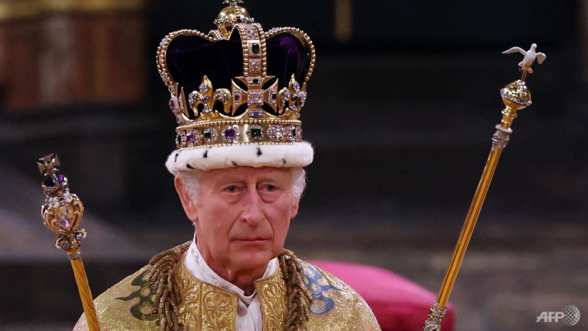 King Charles III: Formal steps after instant shift from UK queen to king