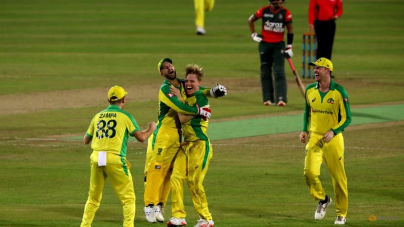 Cricket-Australia bowler Ellis joins IPL's Punjab team Cricket-Australia bowler Ellis joins IPL's Punjab team