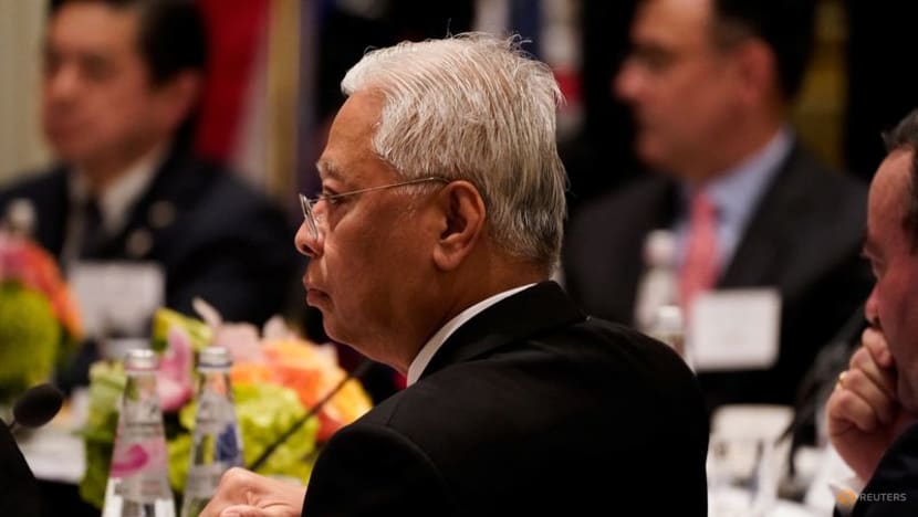 Malaysian leader urges US to adopt more active ASEAN trade agenda Malaysian leader urges US to adopt more active ASEAN trade agenda