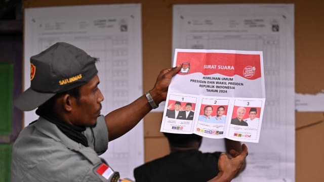 印尼大选投票活动结束 计票工作如火如荼展开