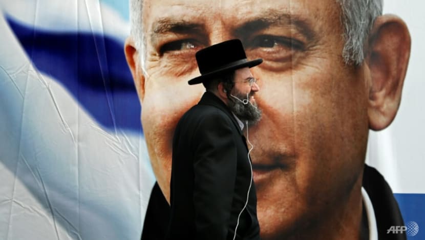 Israelis vote as Netanyahu seeks return to power Israelis vote as Netanyahu seeks return to power