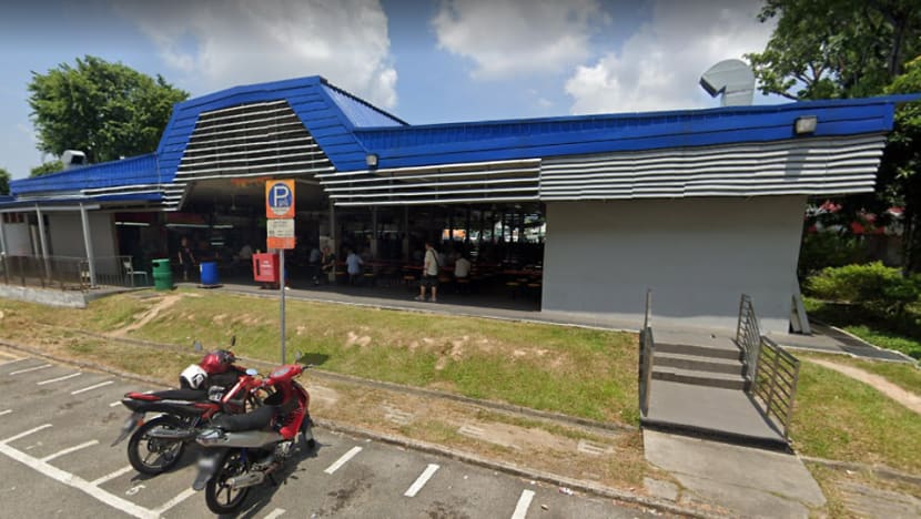 Man to be charged after allegedly throwing plate of food at cleaner Man to be charged after allegedly throwing plate of food at cleaner