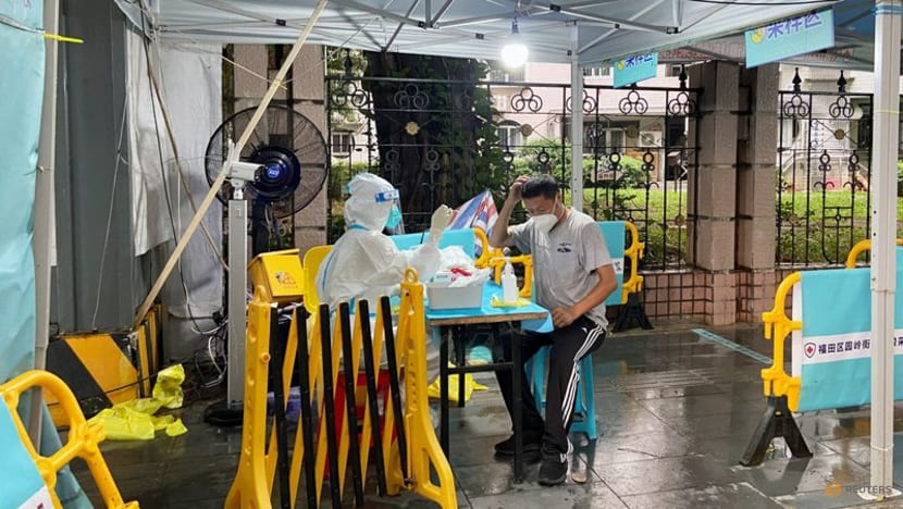 Shenzhen extends COVID-19 curbs as China battles multiple outbreaks Shenzhen extends COVID-19 curbs as China battles multiple outbreaks