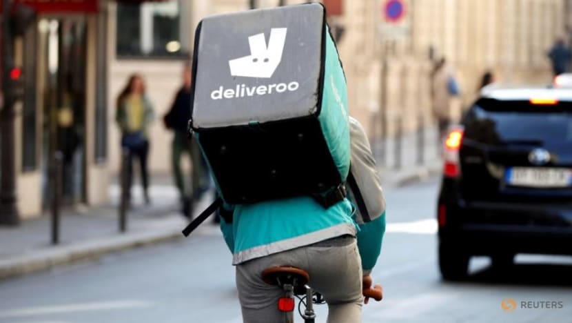 Commentary: Workers in the gig economy feel lonely, anxious and powerless Commentary: Workers in the gig economy feel lonely, anxious and powerless
