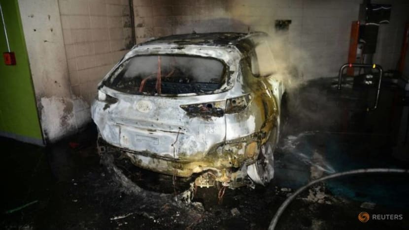 Kona EV owners say Hyundai mishandling recall for battery fires Kona EV owners say Hyundai mishandling recall for battery fires