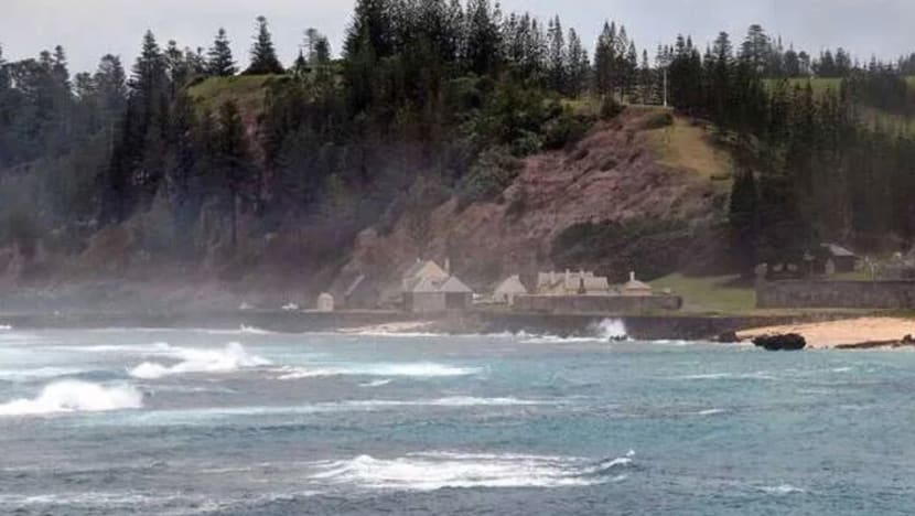 Taufan Gabrielle landa New Zealand, 15,000 penduduk terputus bekalan elektrik