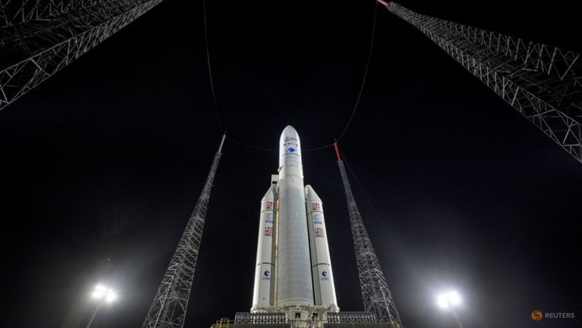 Tiny meteoroid bops $10 billion Webb space telescope Tiny meteoroid bops $10 billion Webb space telescope