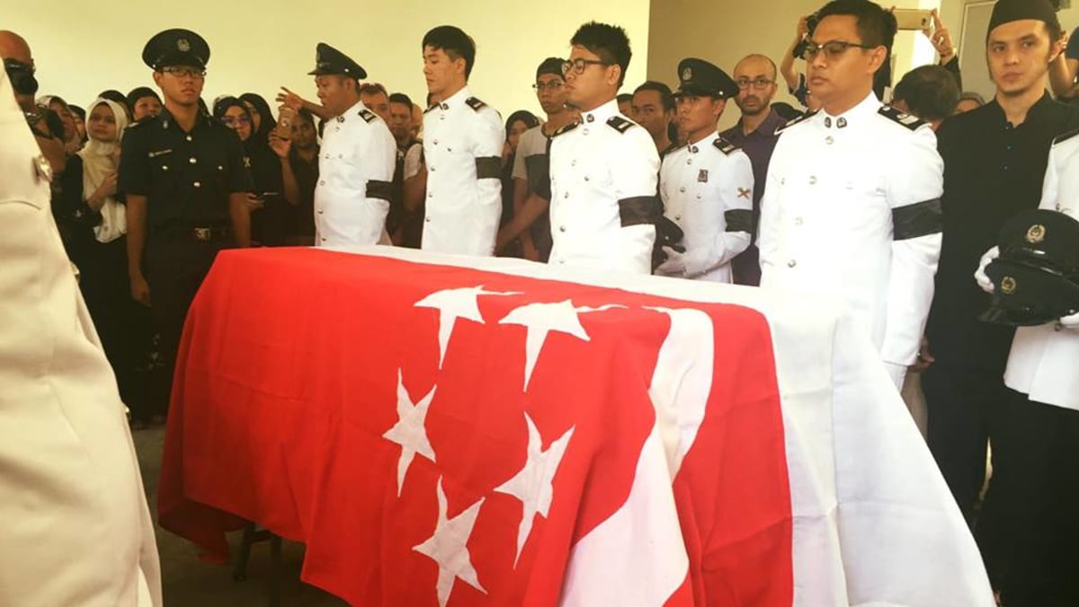 Solemn farewell for Traffic Police officer killed in line of duty - TODAY