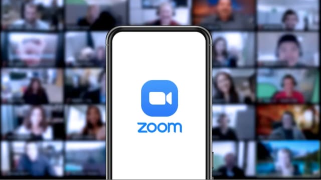 Zoom总裁突然遭解雇 任职不到九个月