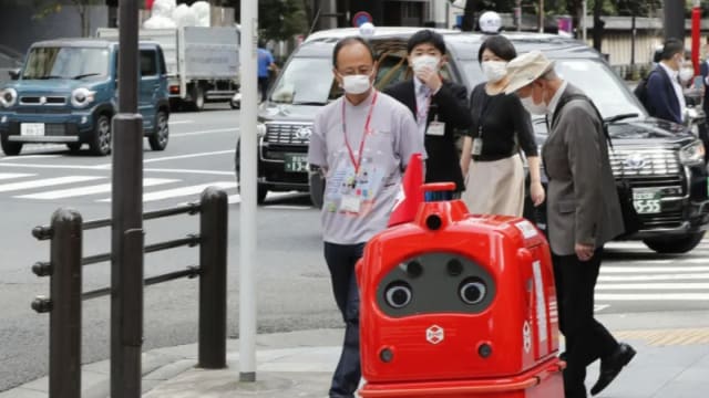 日本允许送货机器人在人行道通行