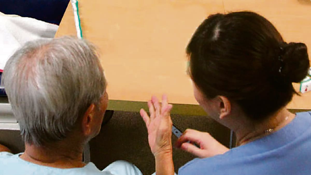 Facebooklike database for more personal care in nursing homes TODAY