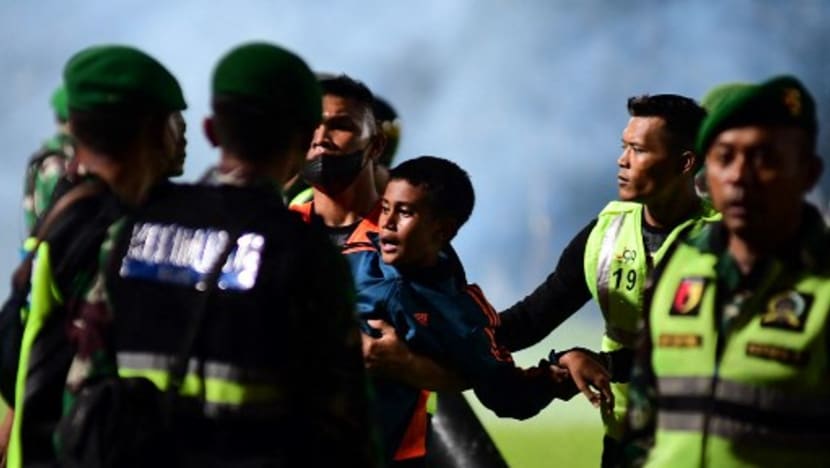 Football mourns 'heartbreaking' Indonesia stampede deaths Football mourns 'heartbreaking' Indonesia stampede deaths