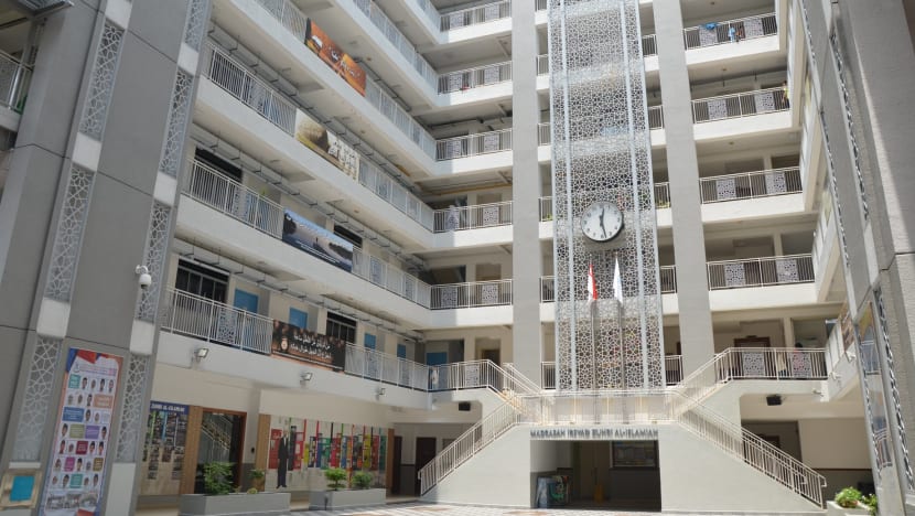 328 new locally transmitted COVID-19 cases in Singapore, new cluster at madrasah along Braddell Road 328 new locally transmitted COVID-19 cases in Singapore, new cluster at madrasah along Braddell Road