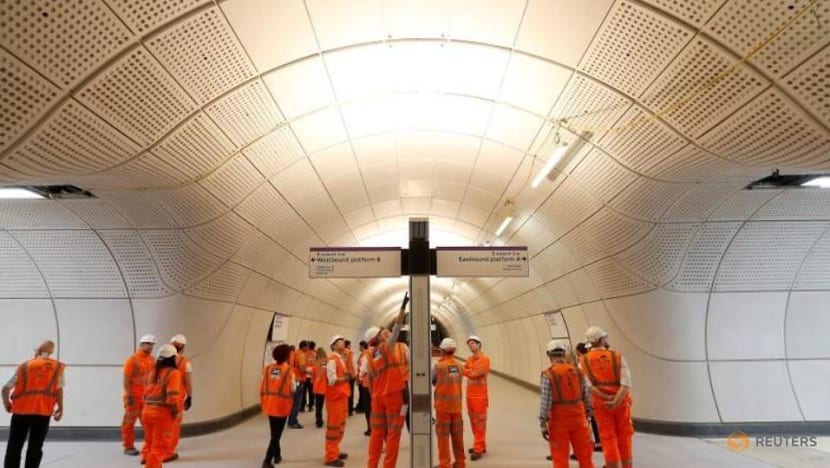 London's Crossrail says rail link opening delayed until late 2019 London's Crossrail says rail link opening delayed until late 2019