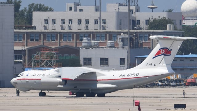 继冠病疫情后 朝鲜首趟国际航班抵达北京