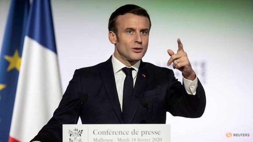Presiden Perancis rancang sekat kemasukan imam, pendakwah asing