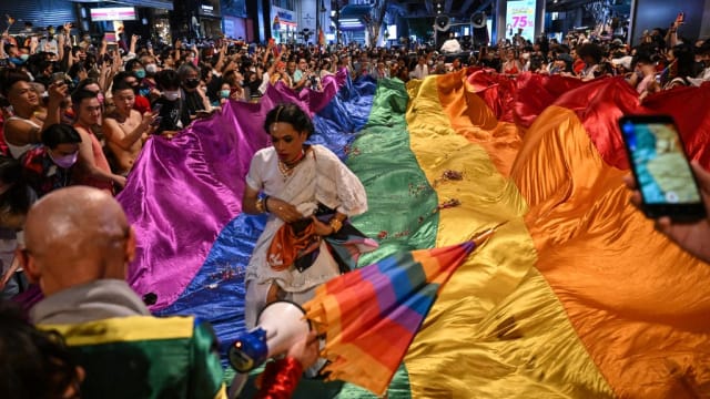 泰国内阁批准国会就同性婚姻合法化辩论