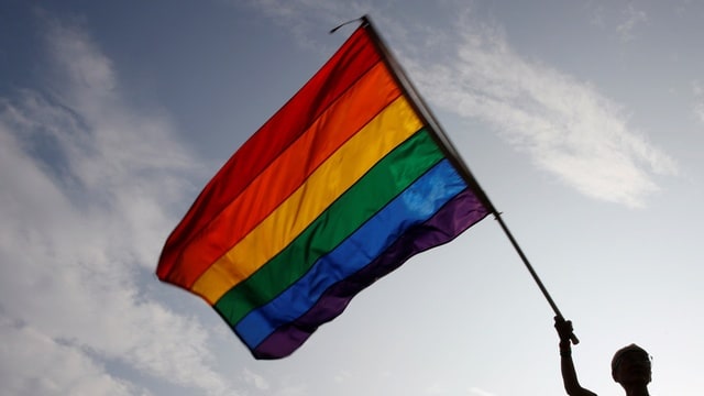 直播视频威胁LGBTQ群体 警方调查23岁男子