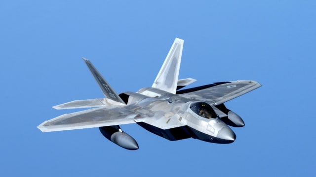 北美领空又发现一不明物体 特鲁多下令击落