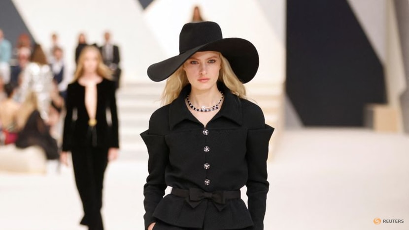 Chanel shows a casual side of haute couture on Paris runway Chanel shows a casual side of haute couture on Paris runway