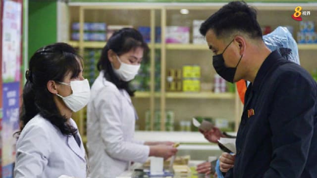 晨光|纸上风云：朝鲜冠病疫情严峻 欧洲暴发猴痘症