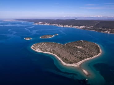 Perfect Valentine: Part of Croatia's heart-shaped island up for sale
