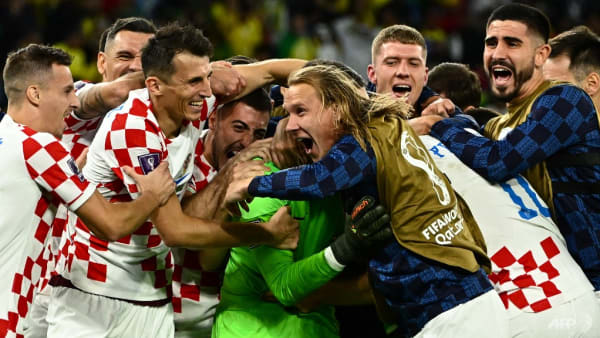 Late-game masters Croatia stun Brazil in penalty shootout to reach World Cup semi-finals