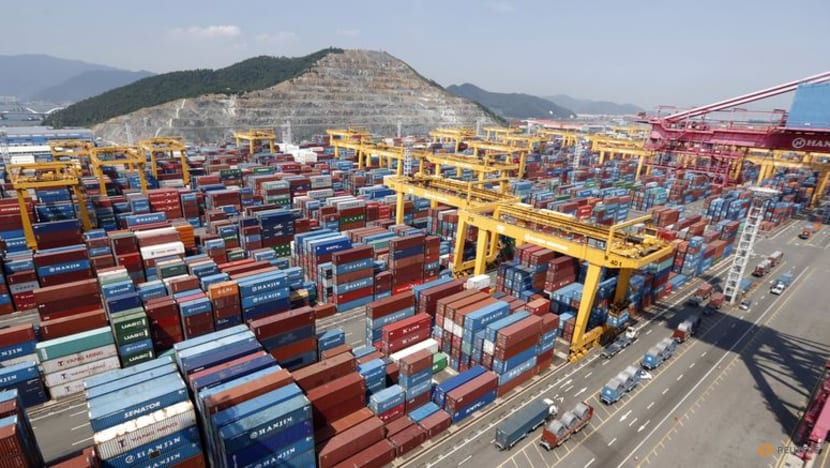 South Korea ministers pledge to boost economy South Korea ministers pledge to boost economy