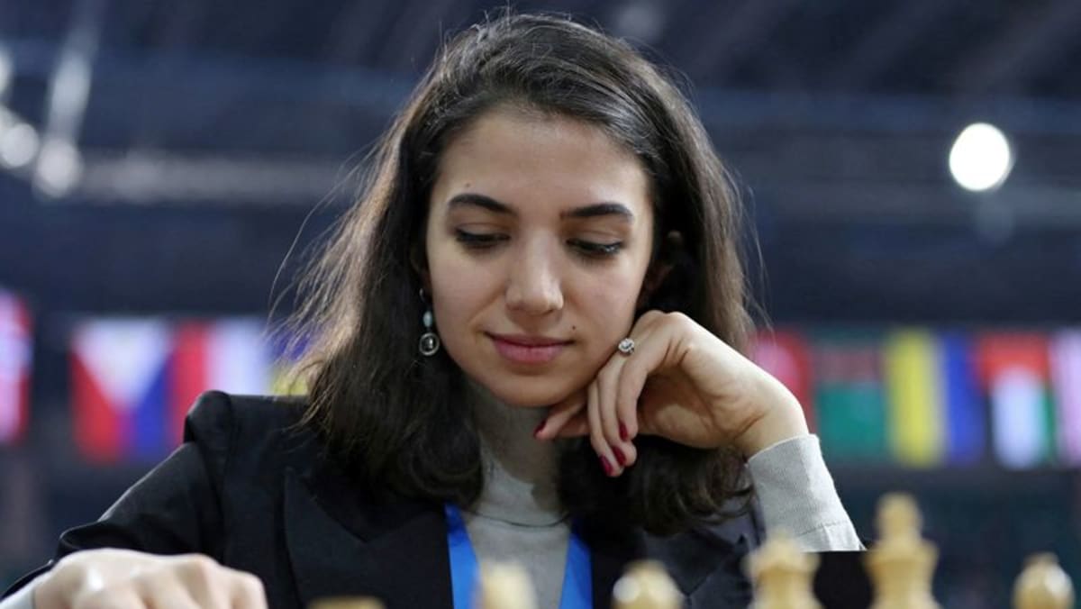 Iranian chess player who removed hijab gets Spanish citizenship