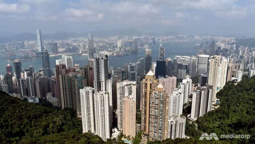 GDP Hong Kong jatuh 3.2%; alami kemelesetannya yang pertama dalam sedekad
