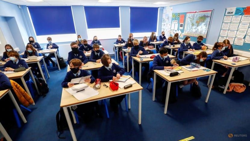 English school return spurred COVID-19 in children, but cases fell in adults: Study English school return spurred COVID-19 in children, but cases fell in adults: Study