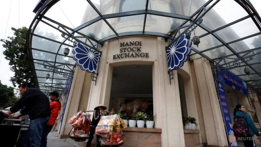 Vietnam's Ho Chi Minh exchange suspends trading due to overload Vietnam's Ho Chi Minh exchange suspends trading due to overload