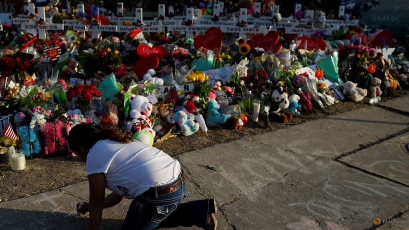 'Angry' Murray likens Texas school shooting survivor's experience to his own 'Angry' Murray likens Texas school shooting survivor's experience to his own