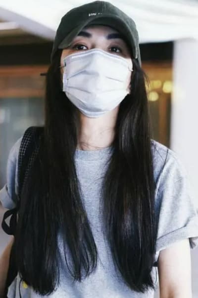 5位台湾女星现身长沙机场　前往参加《乘风破浪4》