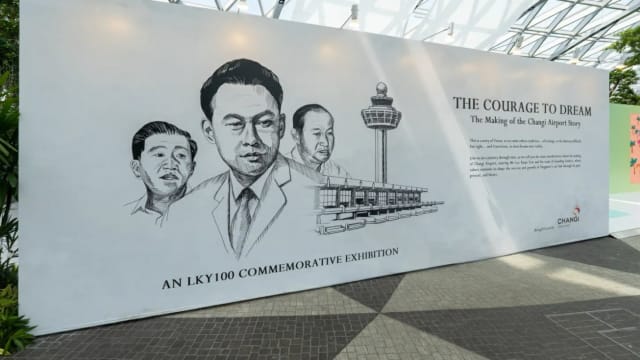 樟宜机场集团办展 记录建国总理李光耀机场发展上指导印记