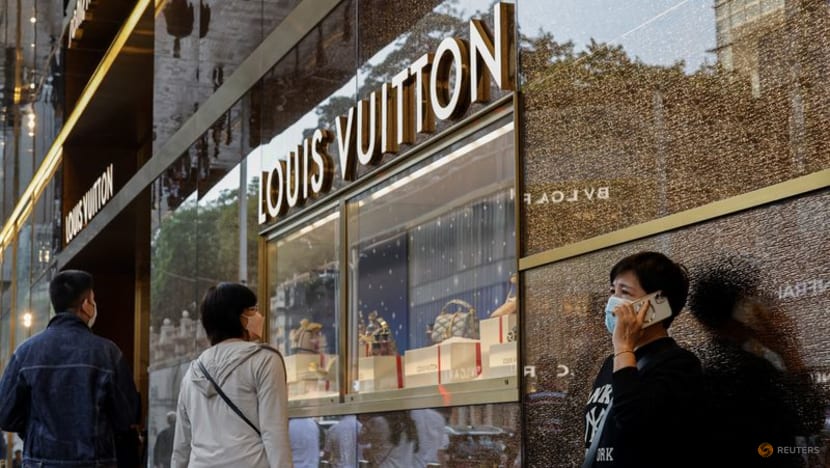 Hong Kong luxury retailers adjusting to drop in high-spending Chinese ...