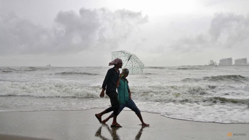Monsoon rains lash India's Kerala coast, two days ahead of usual